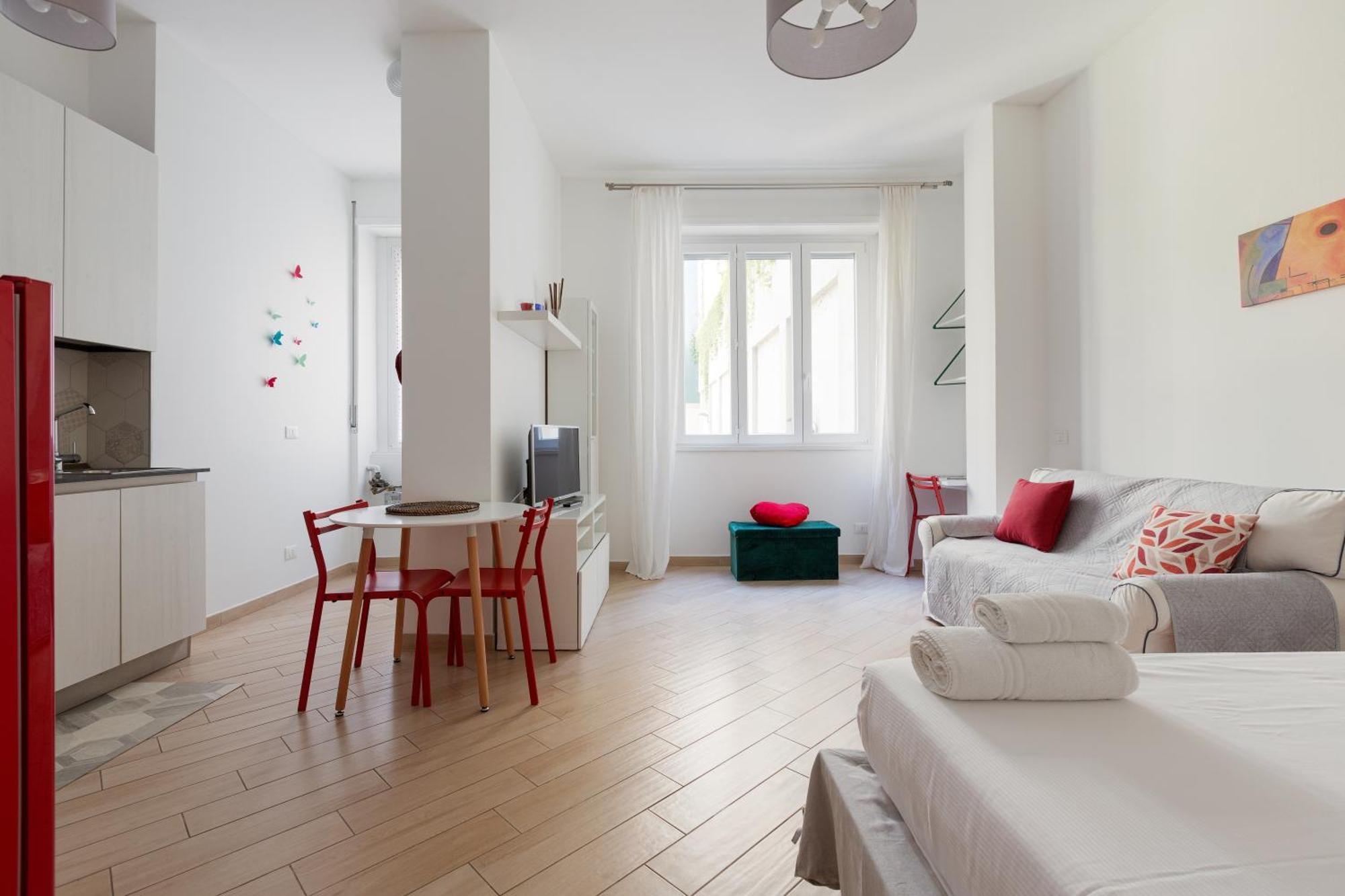 Savona Area Bright X3 Appartement
