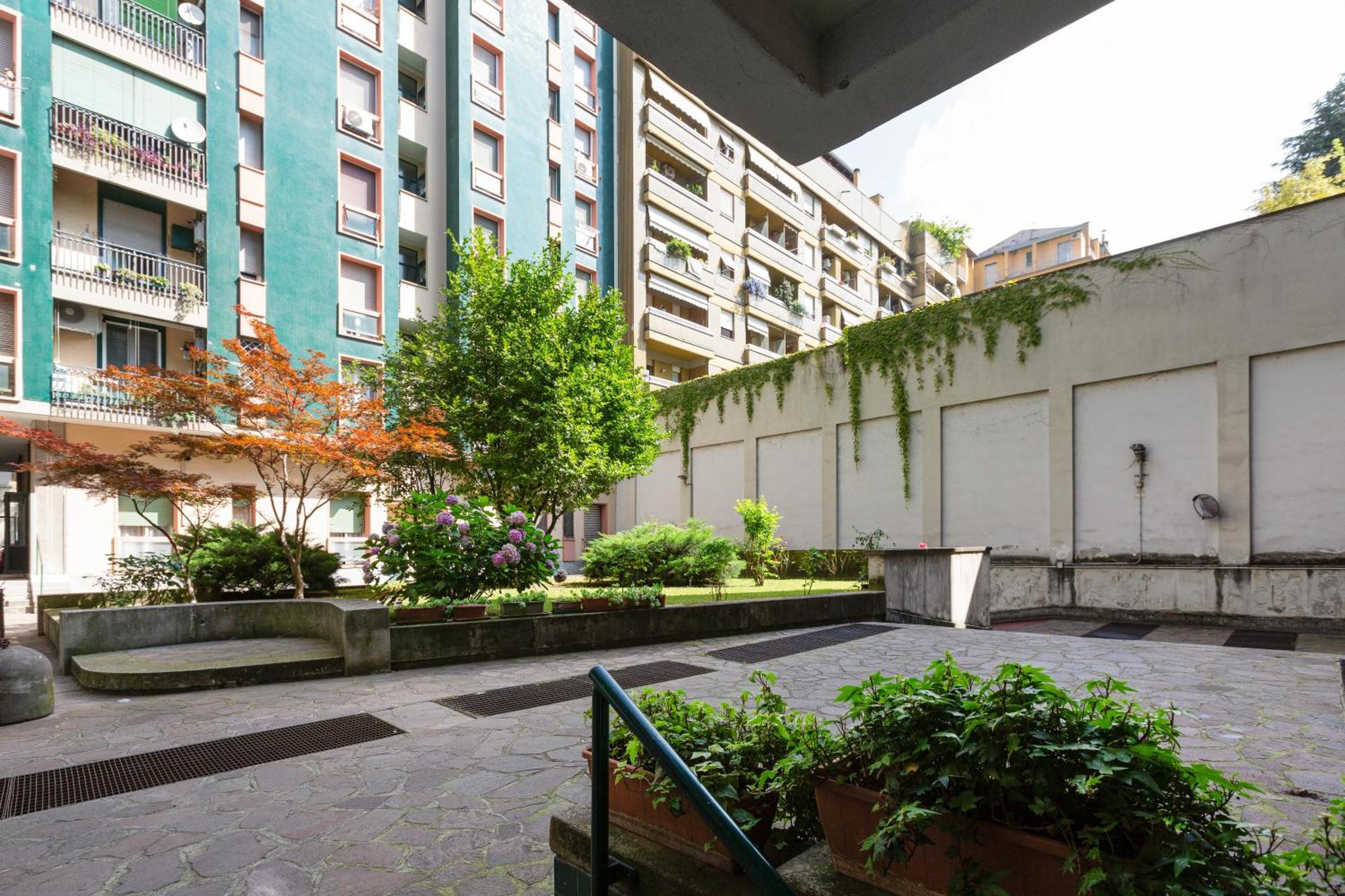 Savona Area Bright X3 Appartement